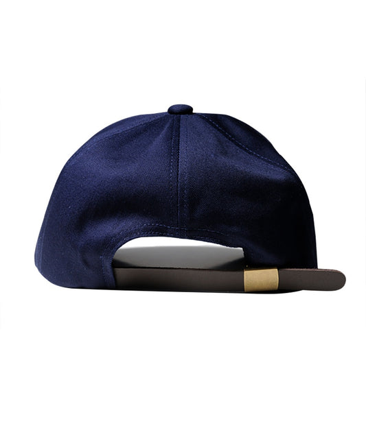 革ベルトキャップ