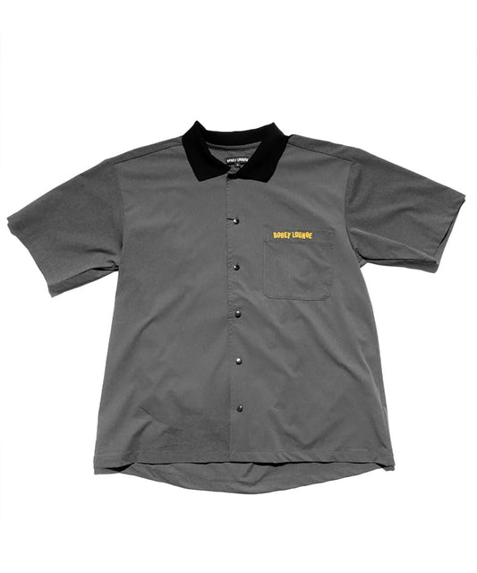 配色衿つきシャツ