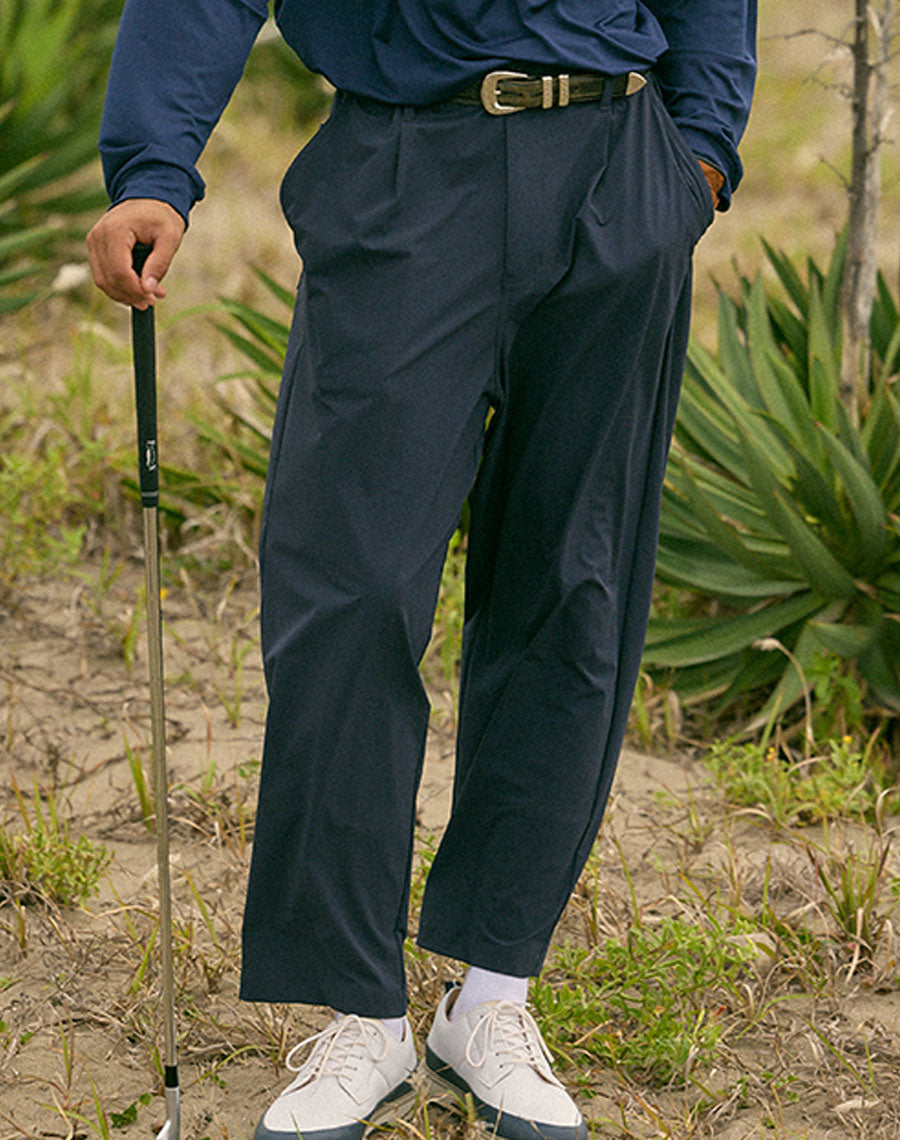 テーパードパンツ NAVY ディテール